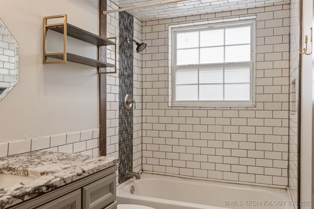 9118 E 47th Street, Tulsa, OK 74145