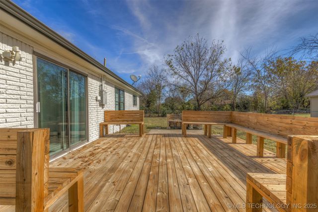 9118 E 47th Street, Tulsa, OK 74145