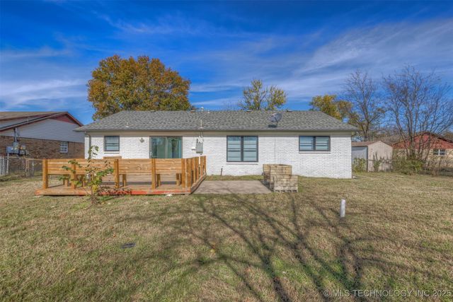 9118 E 47th Street, Tulsa, OK 74145