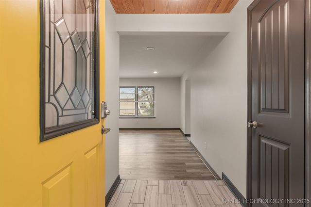 9118 E 47th Street, Tulsa, OK 74145