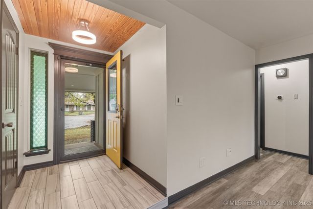 9118 E 47th Street, Tulsa, OK 74145