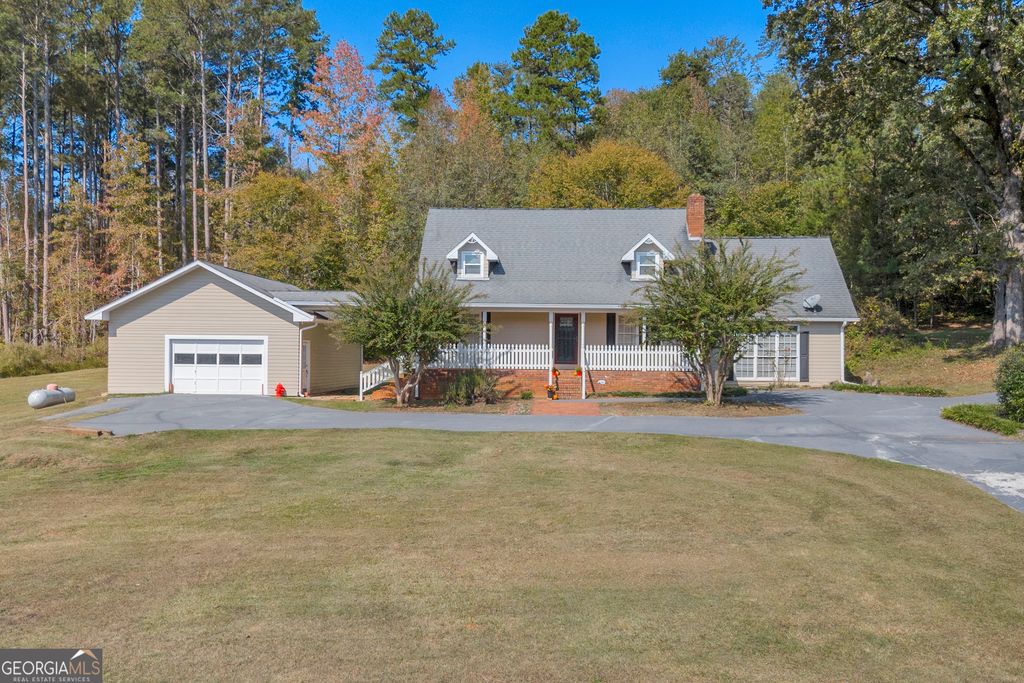 97 Estatohe Circle, Toccoa, GA 30577