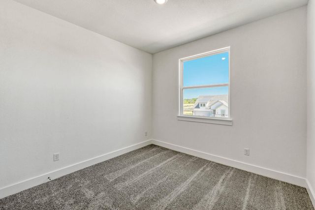 141 Sincere DR, Kyle, TX 78640