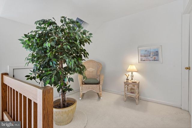 1049 SIGNAL HILL LANE LN, Lancaster, PA 17601