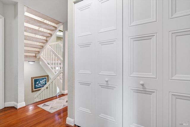 21 Briarwood Ct, Novato, CA 94947