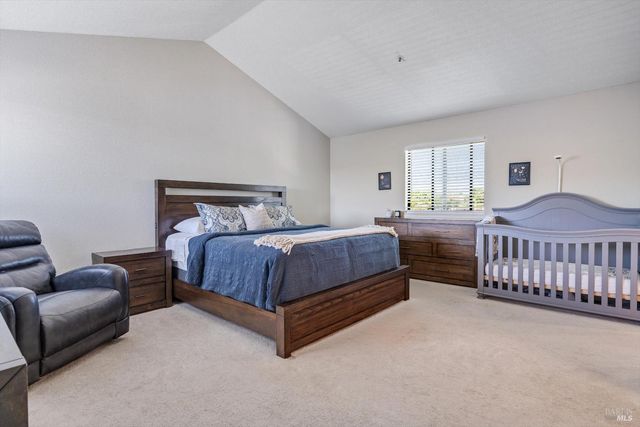 21 Briarwood Ct, Novato, CA 94947