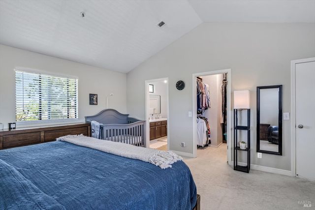 21 Briarwood Ct, Novato, CA 94947