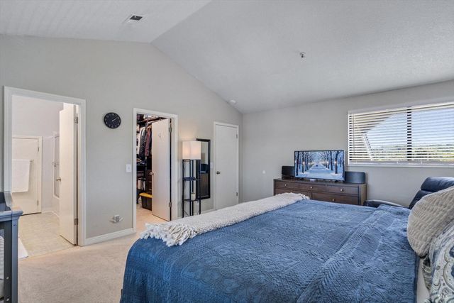 21 Briarwood Ct, Novato, CA 94947