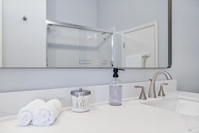 21 Briarwood Ct, Novato, CA 94947