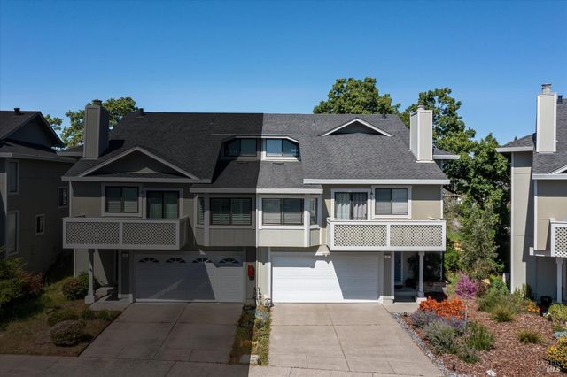 21 Briarwood Ct, Novato, CA 94947