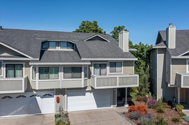 21 Briarwood Ct, Novato, CA 94947