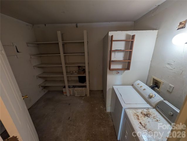 202 Melody Circle, Swannanoa, NC 28778