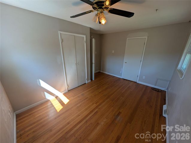 202 Melody Circle, Swannanoa, NC 28778