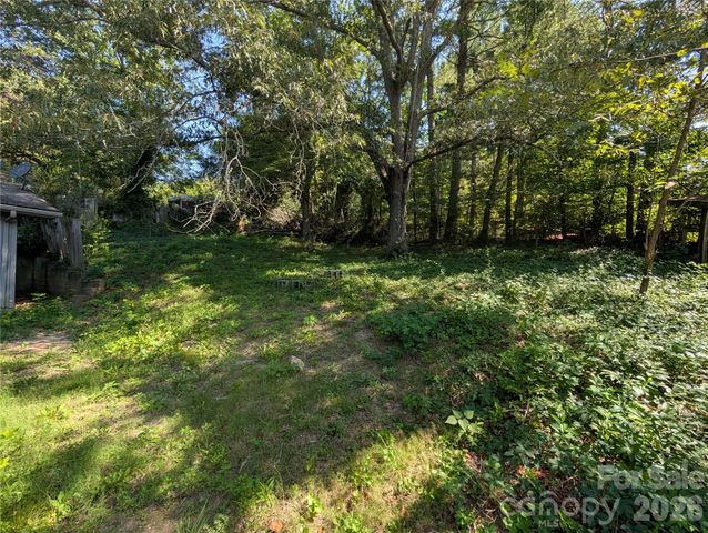 202 Melody Circle, Swannanoa, NC 28778