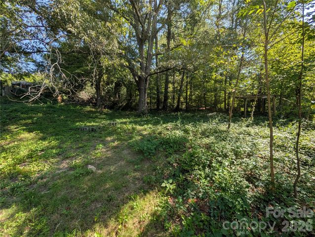 202 Melody Circle, Swannanoa, NC 28778