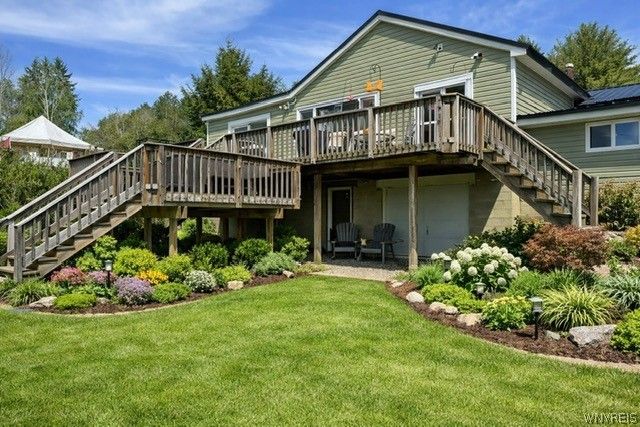 8064 State Road, Colden, NY 14033