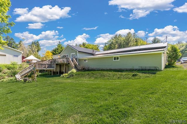 8064 State Road, Colden, NY 14033