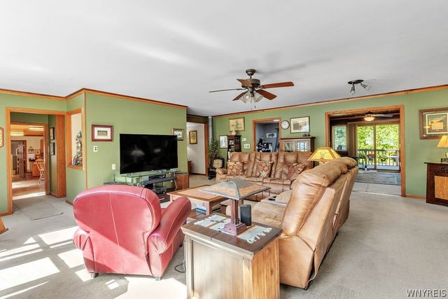 8064 State Road, Colden, NY 14033