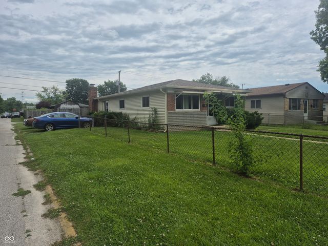 185 N 9th Avenue N, Beech Grove, IN 46107