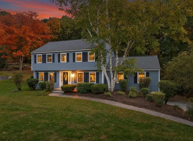 101 Currier Drive, Manchester, NH 03104