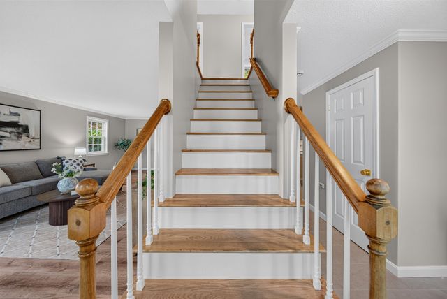 101 Currier Drive, Manchester, NH 03104