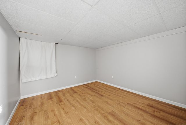 101 Currier Drive, Manchester, NH 03104