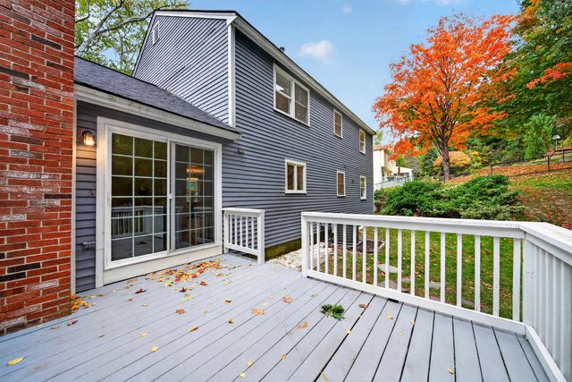 101 Currier Drive, Manchester, NH 03104
