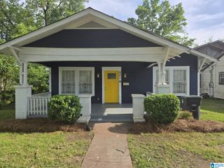 821 4TH AVENUE W, Birmingham, AL 35204
