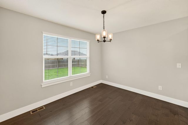 748 N Century Avenue, Republic, MO 65738