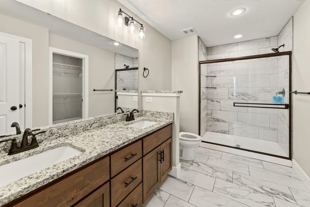 748 N Century Avenue, Republic, MO 65738