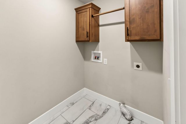 748 N Century Avenue, Republic, MO 65738