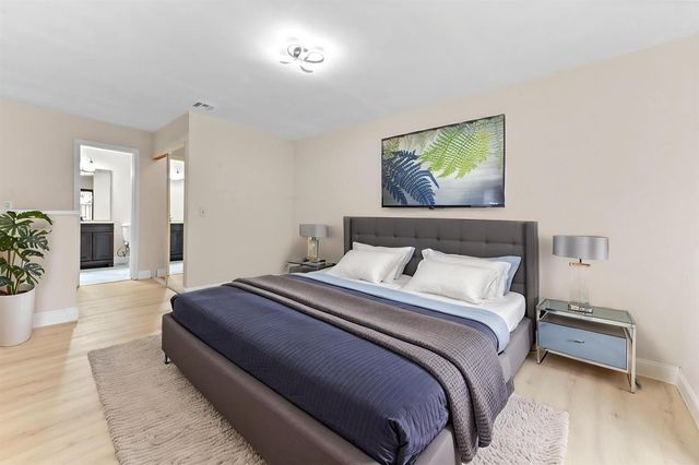 7184 Sportsmans Drive, North Lauderdale, FL 33068