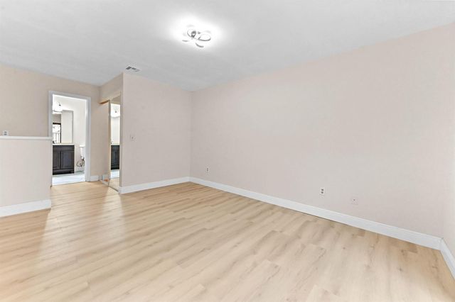 7184 Sportsmans Drive, North Lauderdale, FL 33068