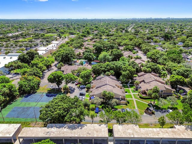 7184 Sportsmans Drive, North Lauderdale, FL 33068