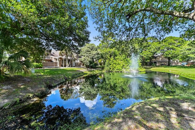 7184 Sportsmans Drive, North Lauderdale, FL 33068