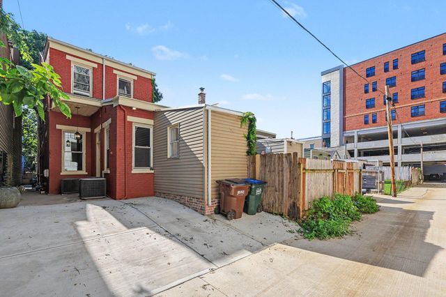 630 Bakewell Street, Covington, KY 41011