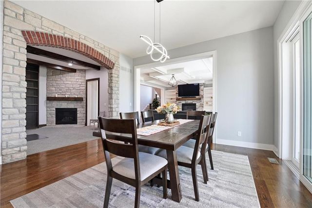 11315 W 166th Terrace, Overland Park, KS 66221