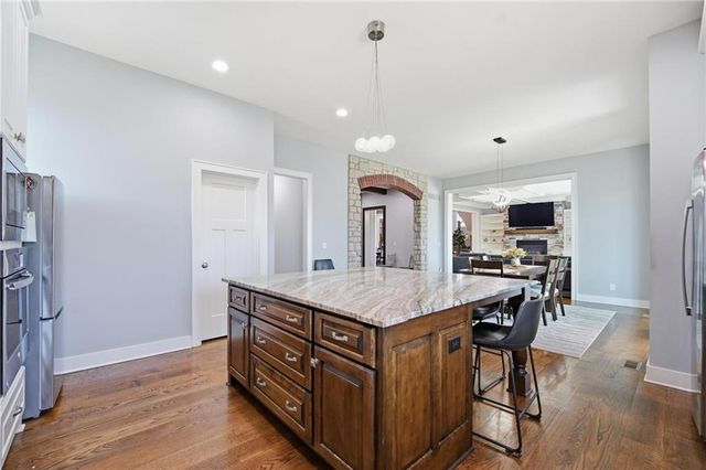 11315 W 166th Terrace, Overland Park, KS 66221