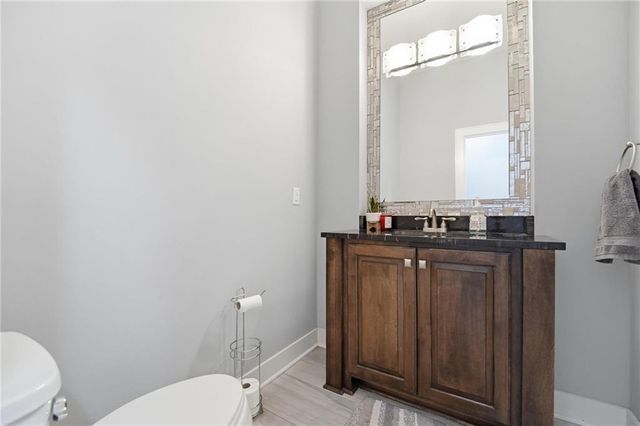 11315 W 166th Terrace, Overland Park, KS 66221