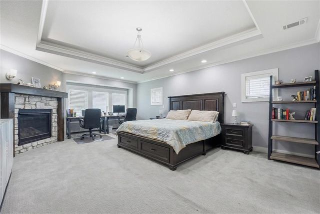 11315 W 166th Terrace, Overland Park, KS 66221