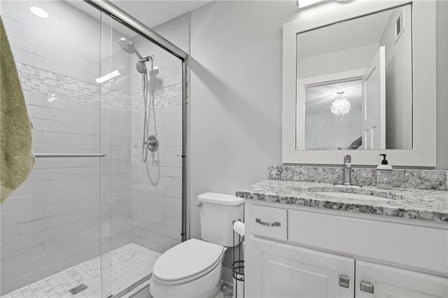 11315 W 166th Terrace, Overland Park, KS 66221