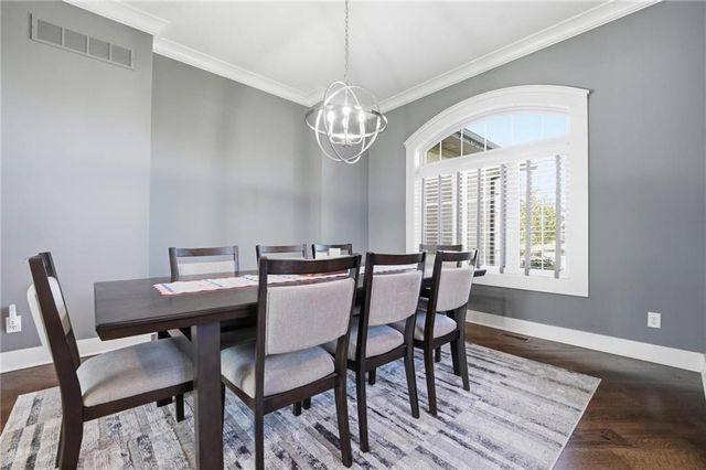 11315 W 166th Terrace, Overland Park, KS 66221