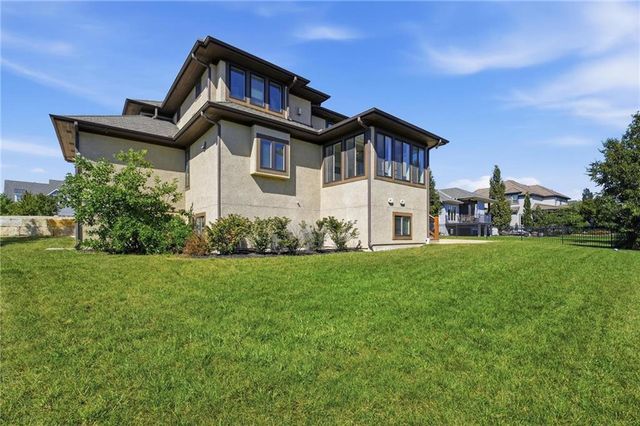 11315 W 166th Terrace, Overland Park, KS 66221