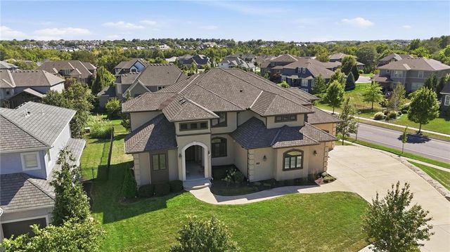 11315 W 166th Terrace, Overland Park, KS 66221