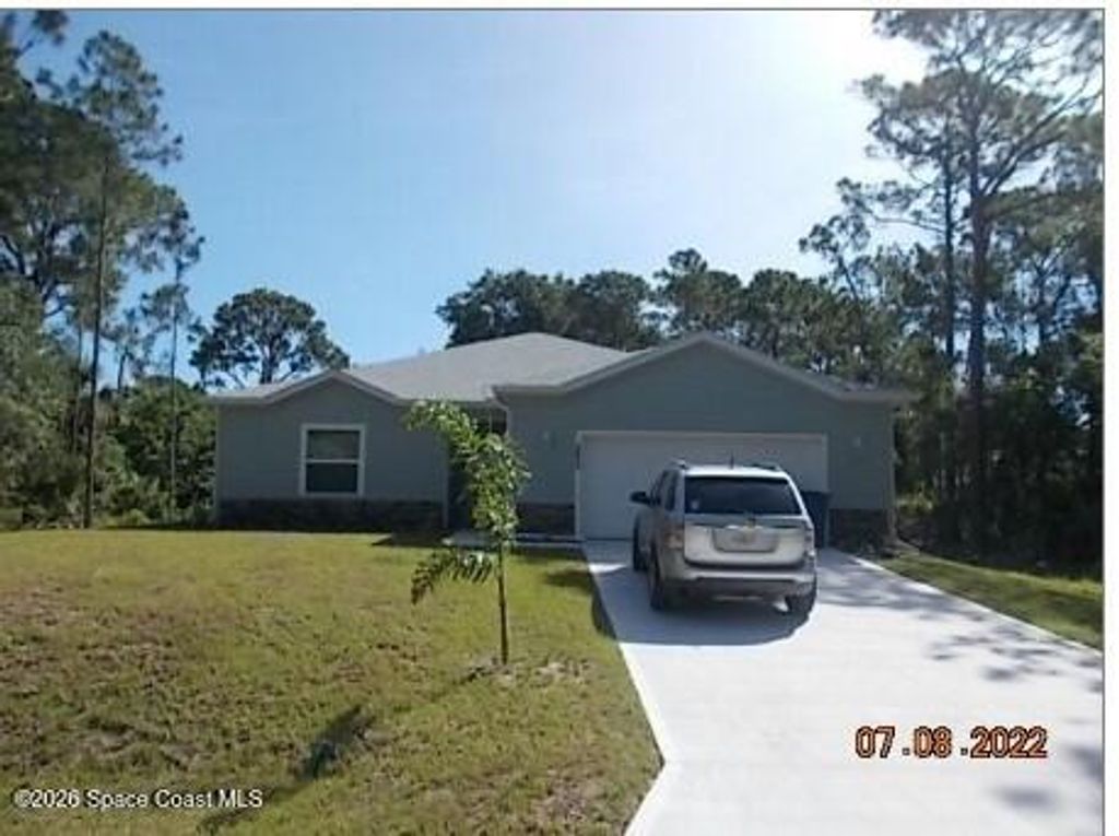 849 NE Chello Avenue NE, Palm Bay, FL 32905