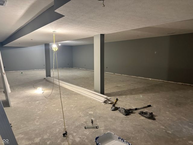 1512 Hunters Drive, Greensburg, IN 47240