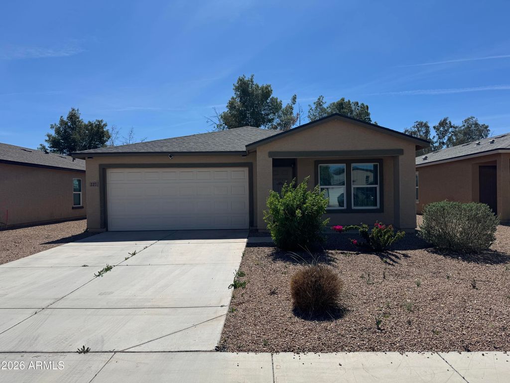 227 W DOUGLAS Avenue, Coolidge, AZ 85128