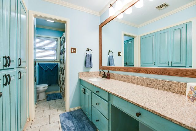 2813 W Avenue N, San Angelo, TX 76904