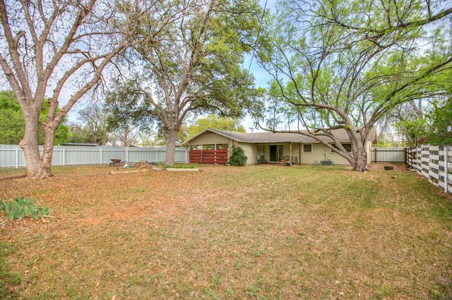 2813 W Avenue N, San Angelo, TX 76904
