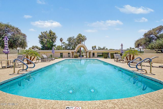 4316 E PICCADILLY Road, Phoenix, AZ 85018